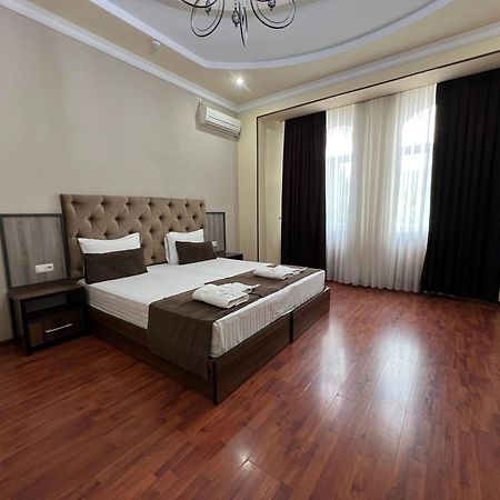 Art Elite Hotel ทาชเคนต์ ภายนอก รูปภาพ