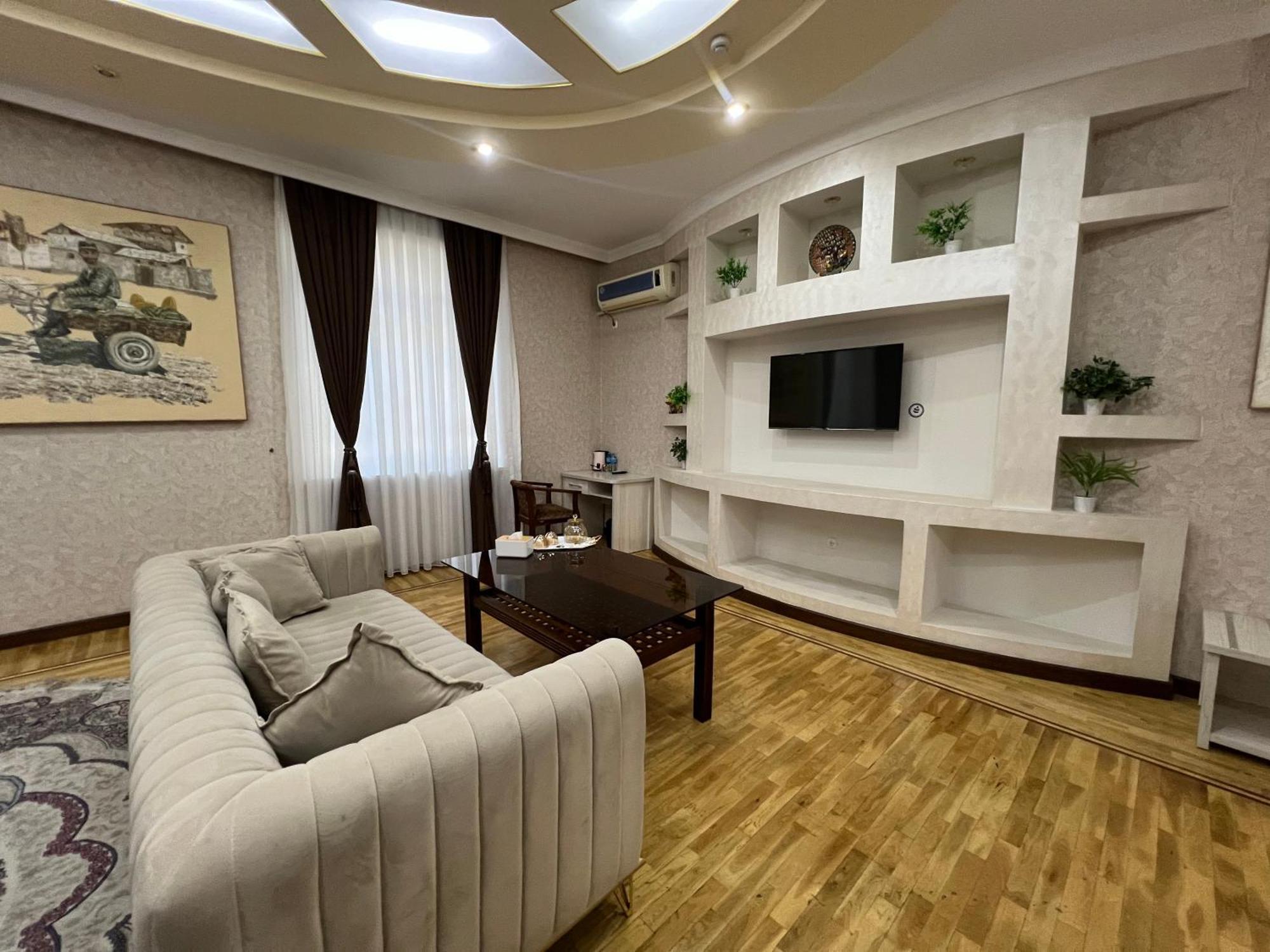Art Elite Hotel ทาชเคนต์ ภายนอก รูปภาพ