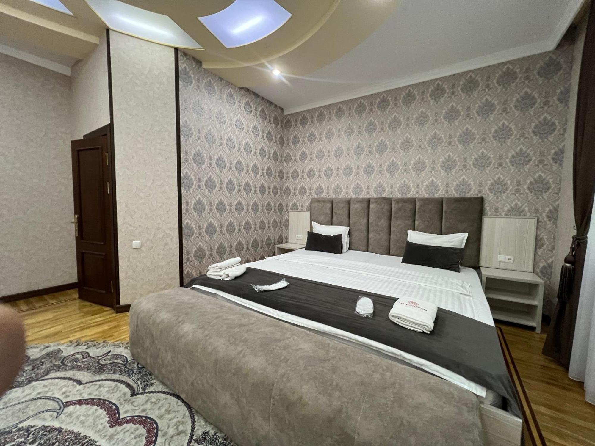 Art Elite Hotel ทาชเคนต์ ภายนอก รูปภาพ