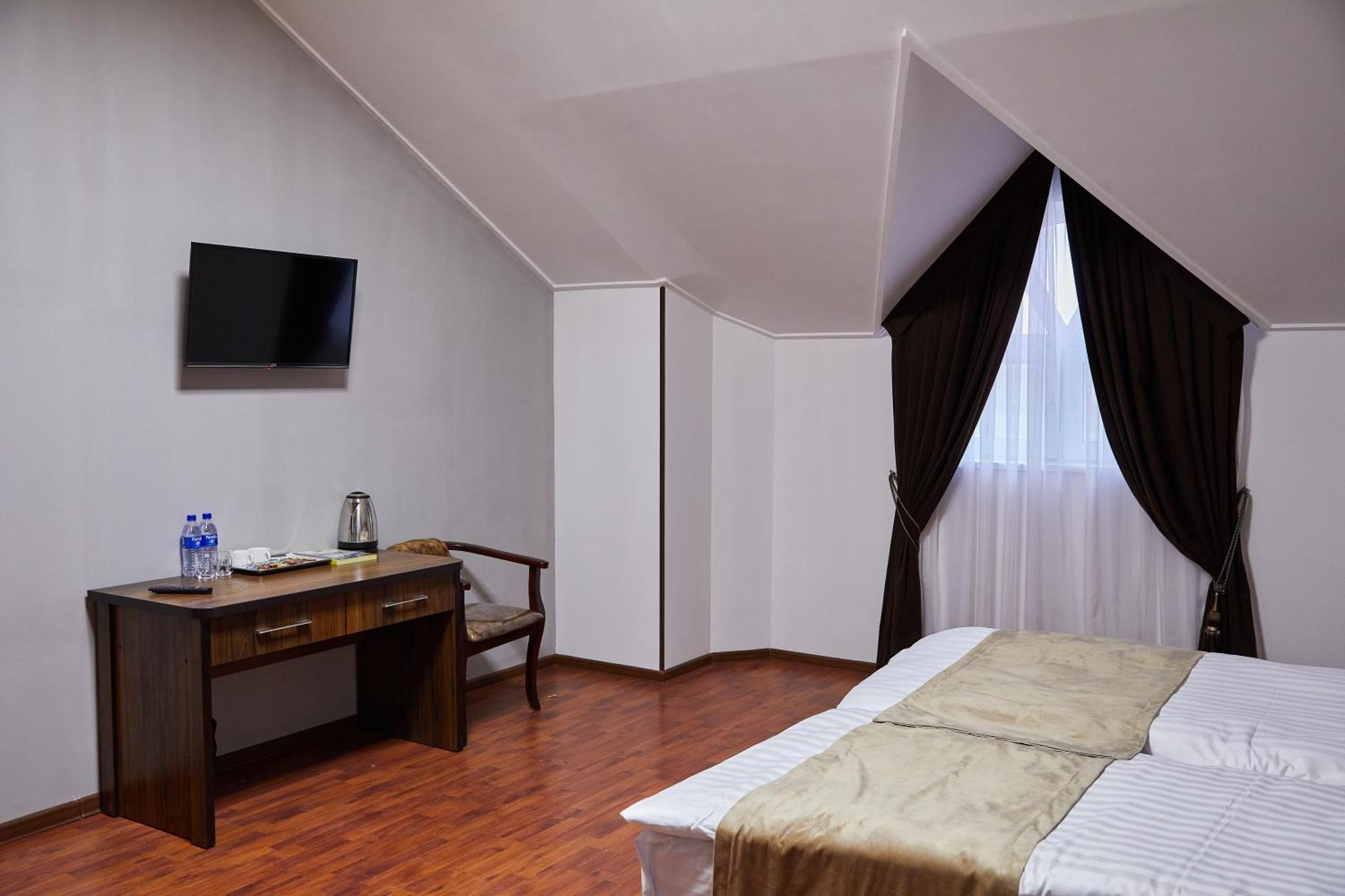 Art Elite Hotel ทาชเคนต์ ภายนอก รูปภาพ