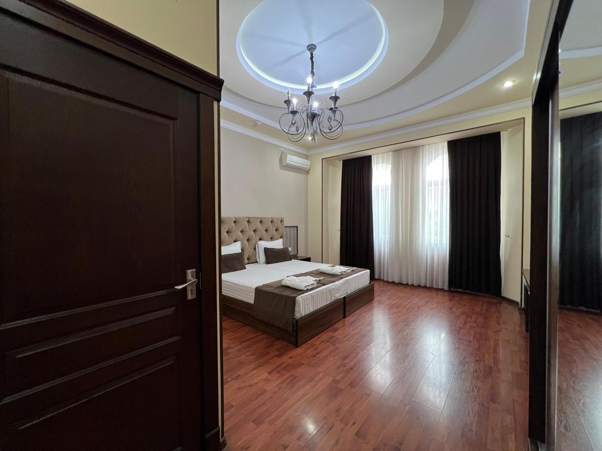 Art Elite Hotel ทาชเคนต์ ภายนอก รูปภาพ