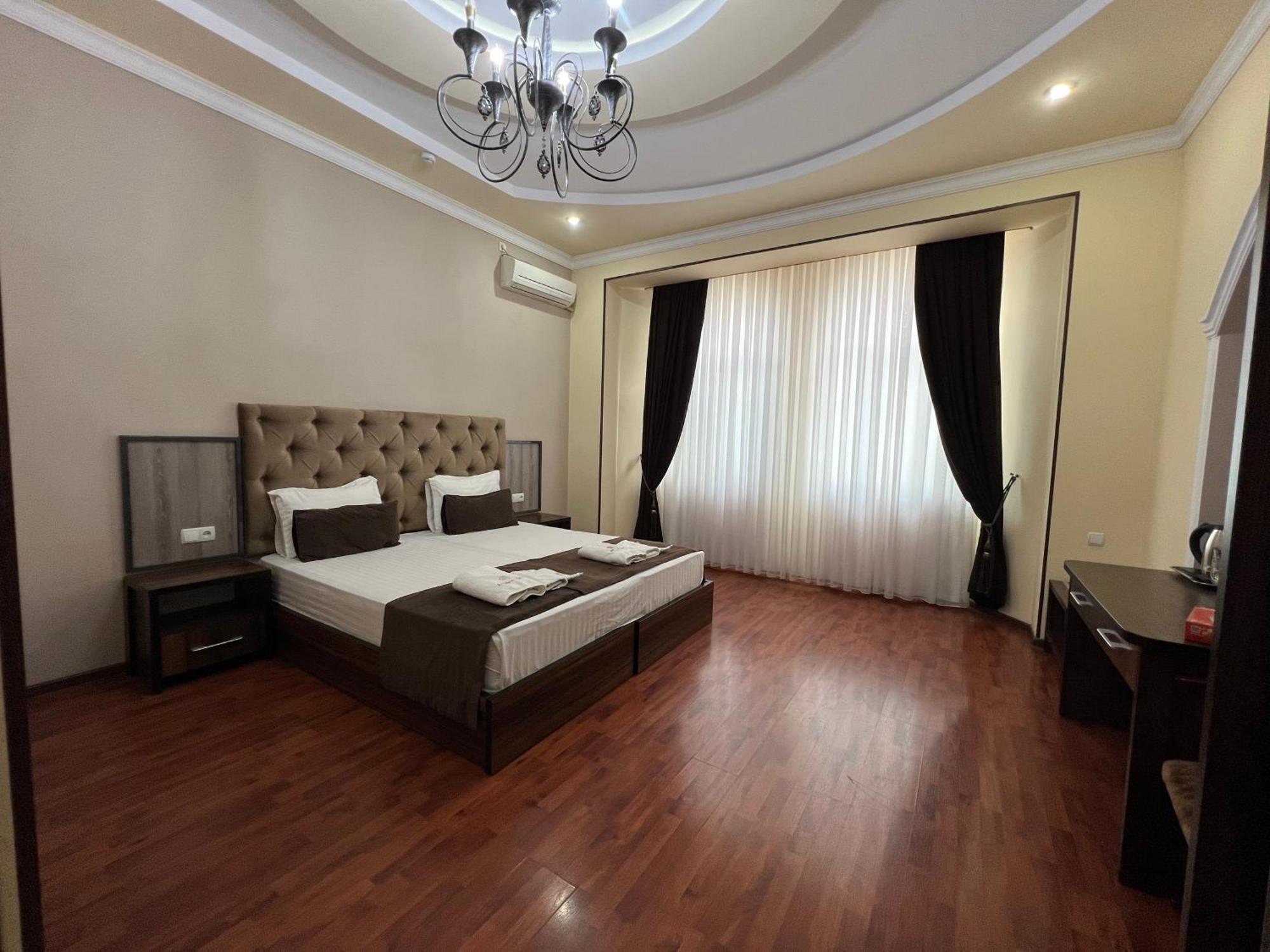 Art Elite Hotel ทาชเคนต์ ภายนอก รูปภาพ